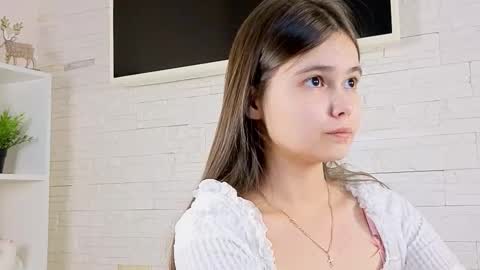 Julia Next stream  online show from January 15, 4:57 pm