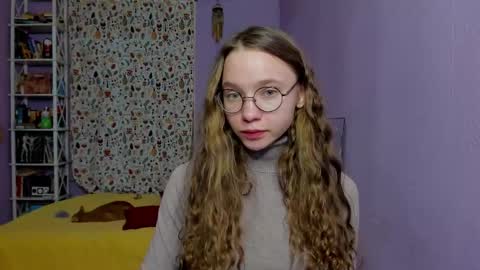 Leslie online show from February 24, 3:54 pm