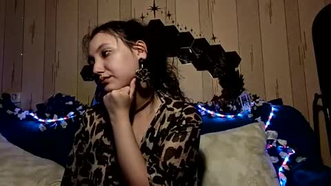 Lilly online show from December 20, 1:11 pm