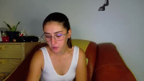 Andrea Your sweet farmer girl online show from October 9, 10:52 am