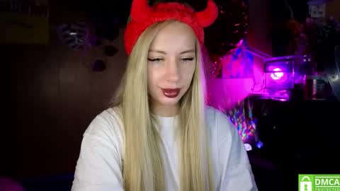Snapshot of your_psychologist chatting on October 1, 1:32 am Alice online show from October 1, 1:32 am