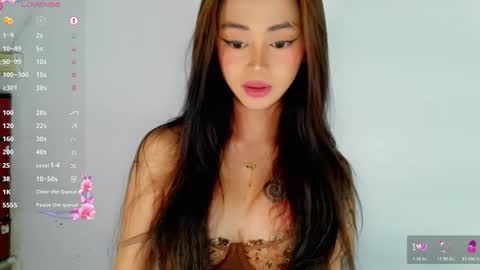 luvly online show from March 13, 12:02 am