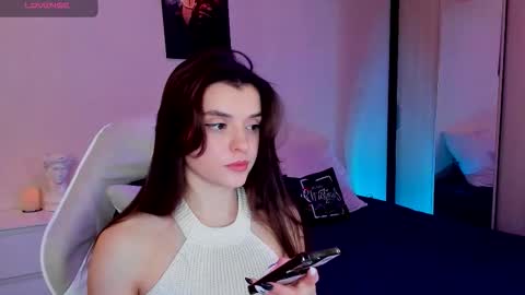 Anikka online show from January 16, 3:52 pm