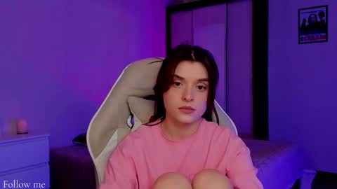 Anikka online show from February 27, 3:01 pm