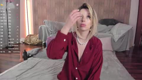 Mary online show from October 13, 10:18 am