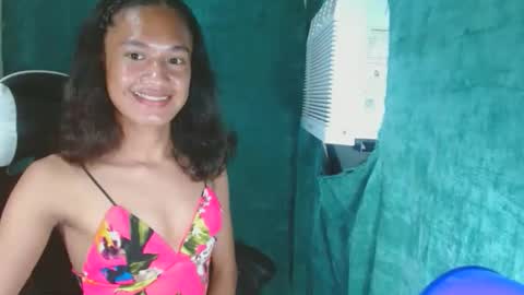 yourfavorite_cindyxx online show from May 14, 9:15 am