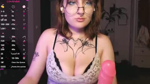 hanna online show from July 4, 6:48 pm