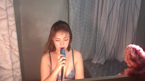 yourhotyash_ online show from April 14, 1:33 pm