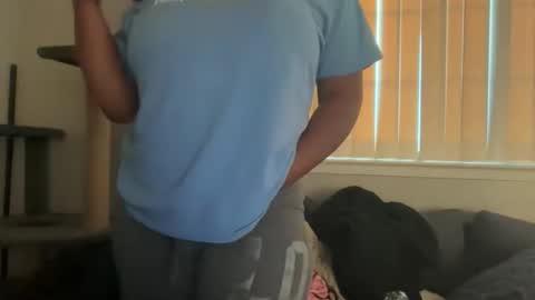 yourmommysol online show from October 24, 11:45 pm