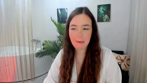 yoursweetmaddy online show from April 12, 7:55 am