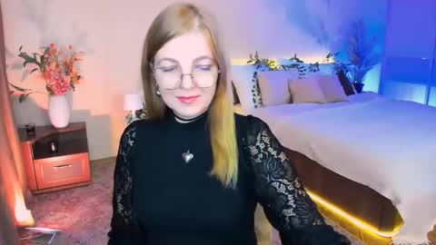 Alice online show from September 25, 10:58 am