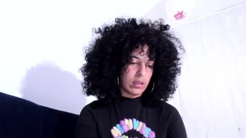 elizabeth  ju   online show from February 13, 1:08 am