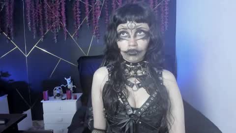 Yue Eclipsa online show from November 1, 4:49 am