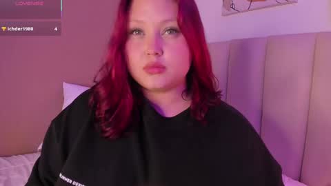 Yuliet online show from October 8, 9:30 pm