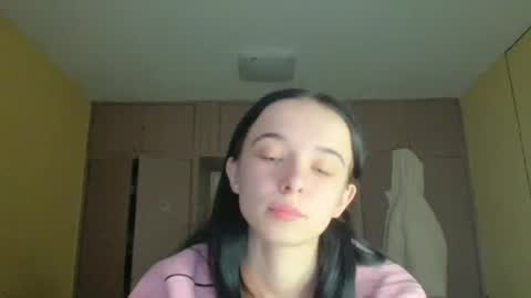 Yuliia online show from December 3, 8:49 am