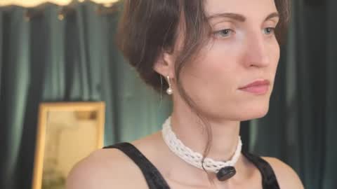 yulla dao online show from March 28, 5:45 pm