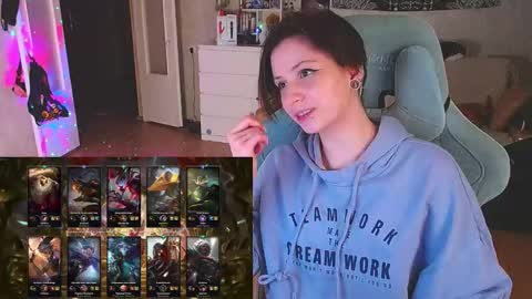 Kris online show from February 2, 9:02 pm