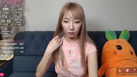 yume_ko online show from May 15, 11:51 pm