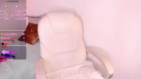 YUMEKO  online show from November 27, 7:28 pm