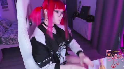 Yumi 3 online show from October 27, 7:08 pm