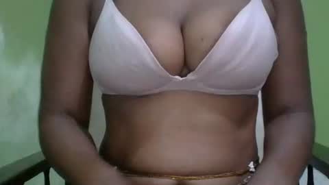 YUMMY online show from October 18, 9:34 am