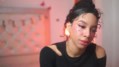 Yuyi Cam online show from September 29, 4:39 am