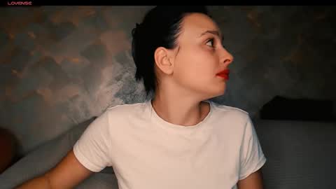 yzza_suave online show from December 13, 9:54 pm