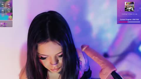 Snapshot of z_e_t_h_a chatting on September 29, 7:02 am tazzie online show from September 29, 7:02 am