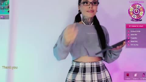 Snapshot of z_e_t_h_a chatting on September 12, 5:41 am tazzie online show from September 12, 5:41 am