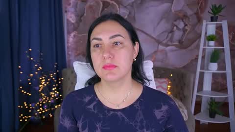 Zafiramoonn online show from November 3, 7:56 am