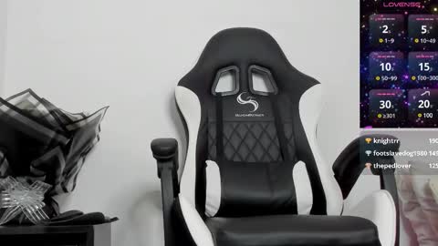 GODDESS ZAFIRO WINSLOW online show from February 19, 5:06 pm