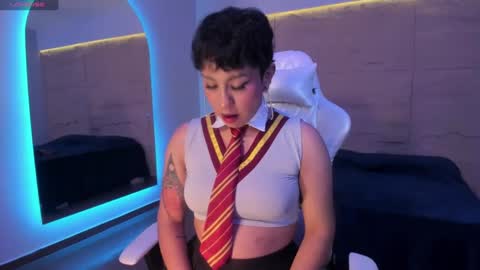 Zaha online show from October 5, 2:27 am