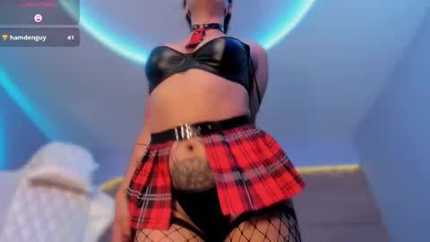 Zaha online show from October 3, 5:51 pm