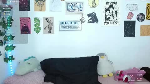 Zara Flores online show from September 19, 1:37 am