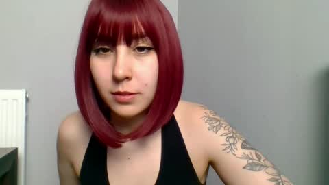 Zara online show from April 19, 1:22 pm