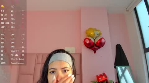 Zarah  online show from November 24, 9:39 pm