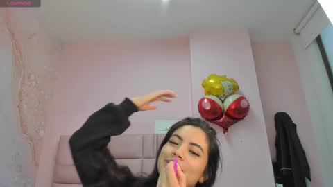 Zarah  online show from September 17, 9:46 pm