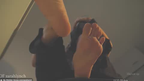 Miss Lynch   Next show  2911 online show from December 17, 12:38 am