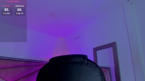 Zara Lim  online show from February 18, 12:06 pm