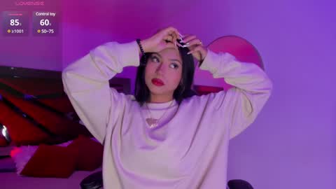 Zara Lim  online show from January 26, 12:01 pm