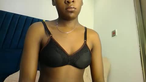 zariah online show from March 5, 7:42 pm