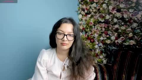 Zarifa online show from September 24, 1:21 pm