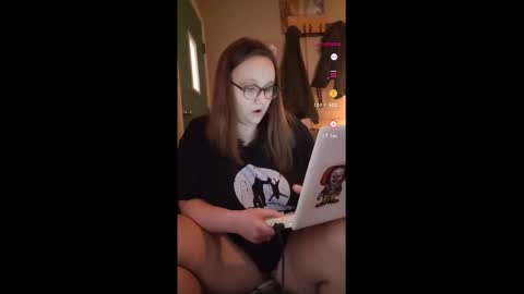 ze_turtle_master online show from December 18, 10:24 pm