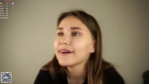 Emilia online show from September 30, 1:33 am