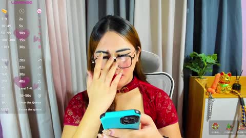 Zendaya online show from December 19, 12:02 am