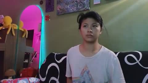 Ziggy ziggy-   online show from March 3, 11:16 am