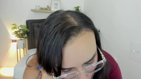 Zoe  online show from January 22, 1:11 pm