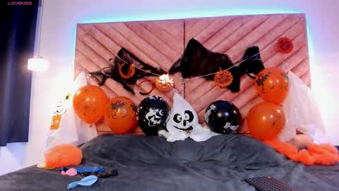 SWEET ZOE online show from November 14, 9:04 pm