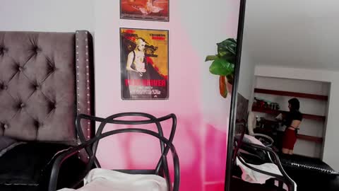 Zoe Olsen online show from January 14, 12:24 pm