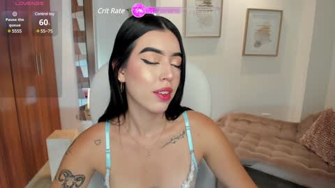 Snapshot of zoee_jackson chatting on January 11, 6:44 pm  zoee jackson online show from January 11, 6:44 pm